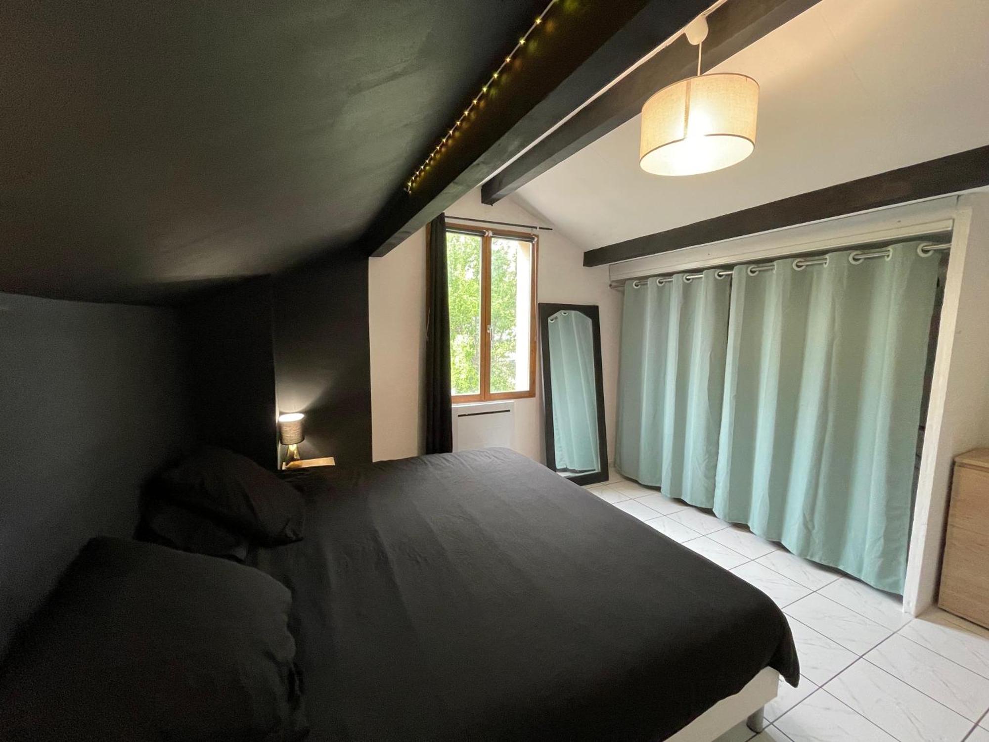 Charmante Maison Mitoyenne เมอลัง ภายนอก รูปภาพ